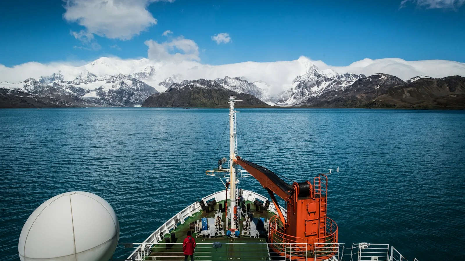 ️ Ferries, navettes et excursions en bateau : le maillon le plus fragile